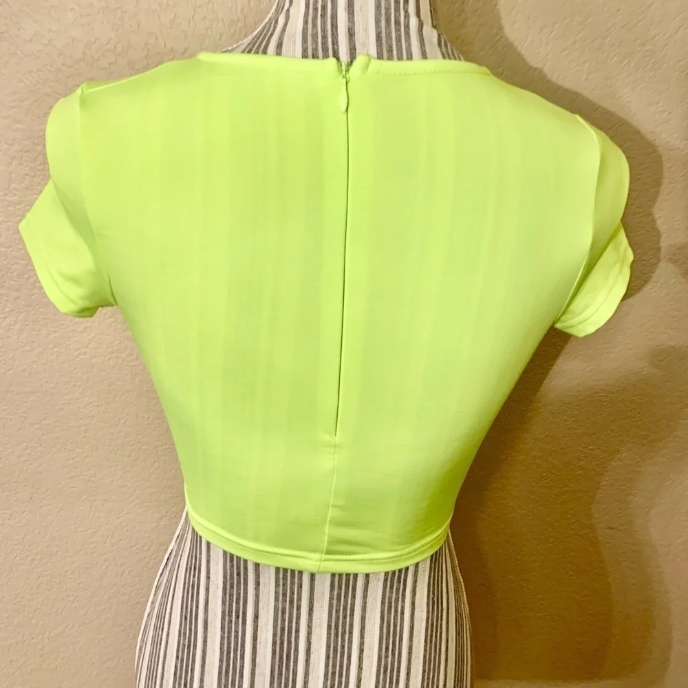 NEW 2-Pce Set Small Neon Yellow Bike Shorts & Short-Sleeve Top Back Zip Stretch